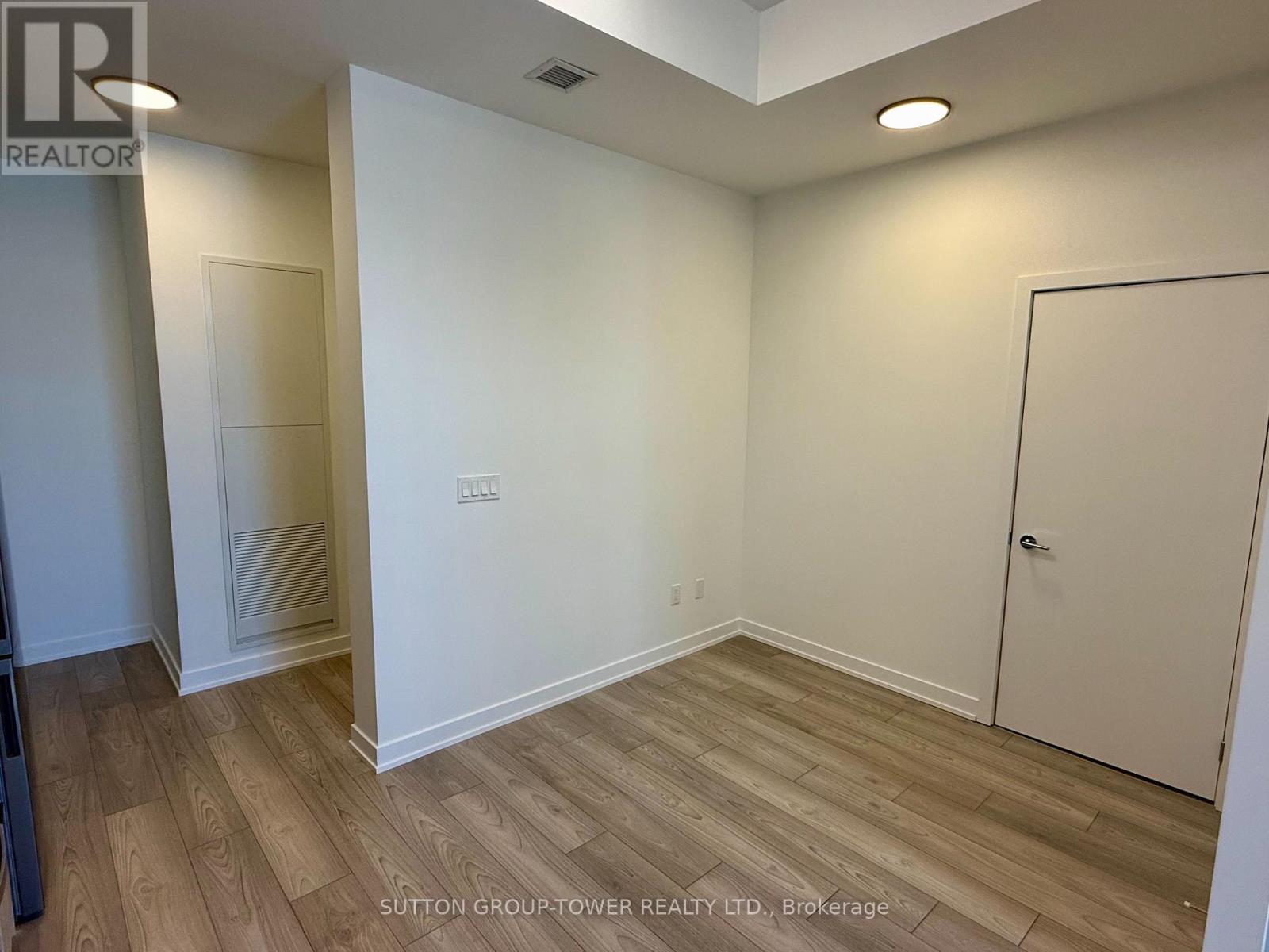 914 - 1007 The Queensway, Toronto (Islington-City Centre West), Ontario  M8Z 6C7 - Photo 9 - W12758132