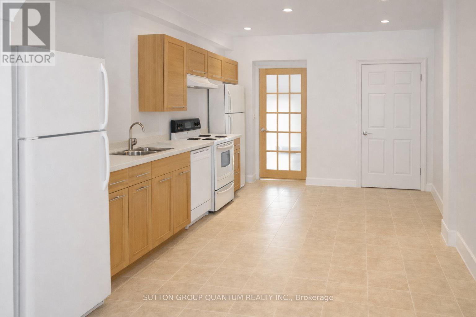 1 - 150 Mavety Street, Toronto (Junction Area), Ontario  M6P 2L9 - Photo 3 - W12758134