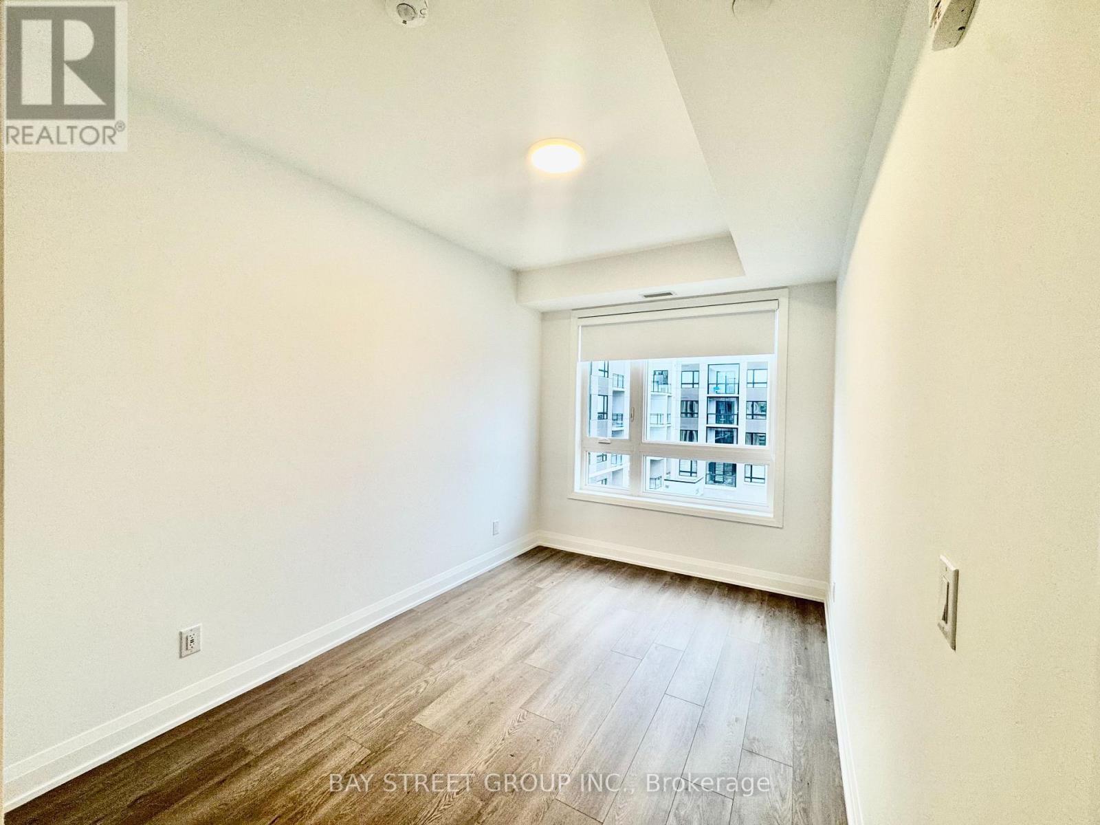 409 - 3250 Carding Mill Trail, Oakville, Ontario  L6M 1L3 - Photo 8 - W12758158