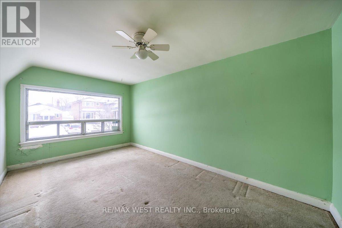 44 Seventeenth Street, Toronto, Ontario  M8V 3K3 - Photo 5 - W12758166