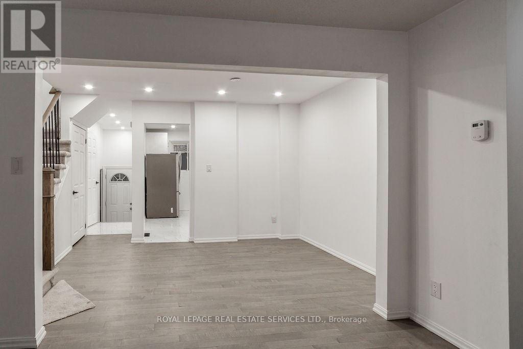 76 - 400 Mississauga Valley Boulevard, Mississauga, Ontario  L5A 3N6 - Photo 6 - W12758176