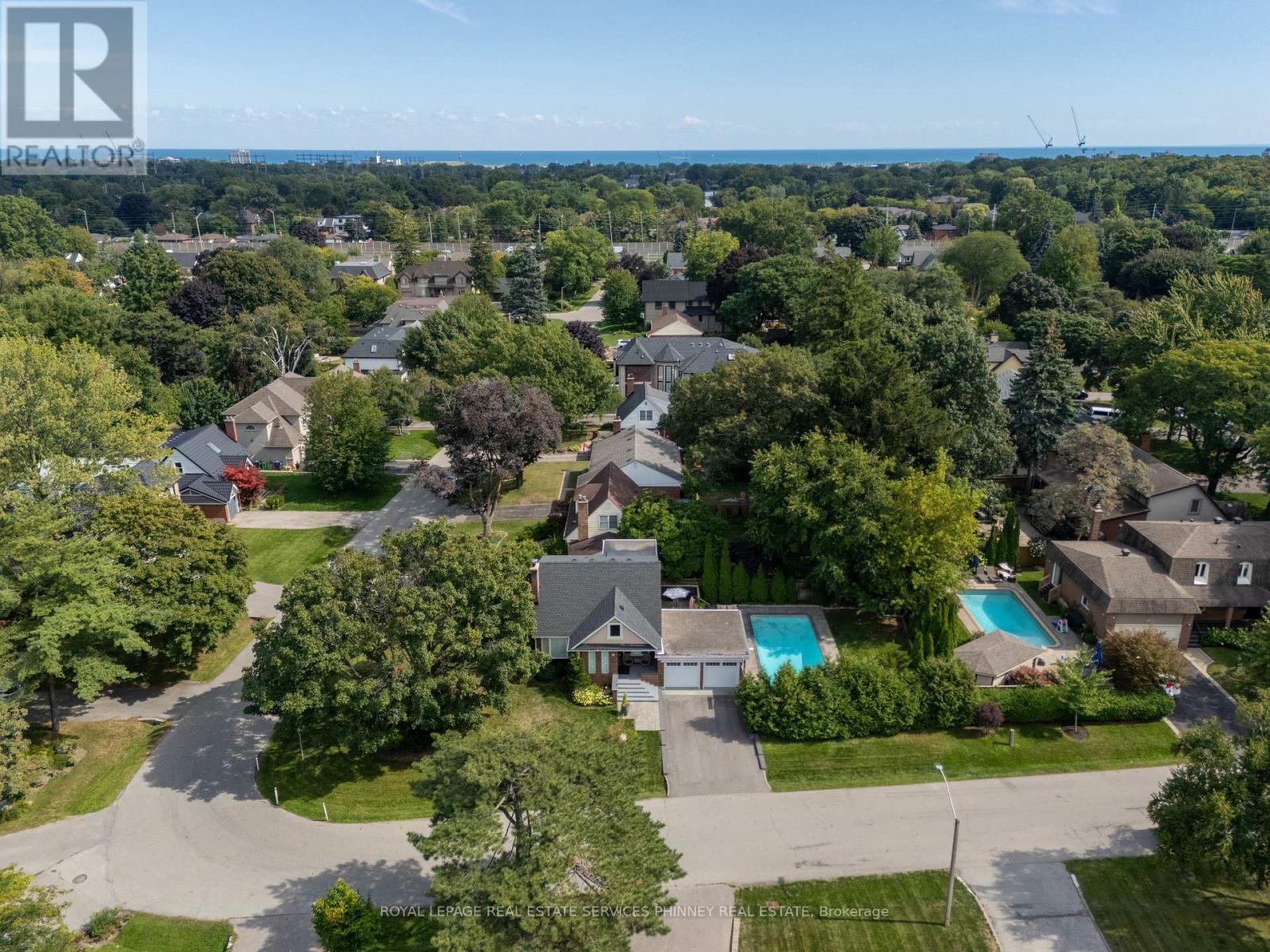 886 Whitney Drive, Mississauga, Ontario  L4Y 1E7 - Photo 40 - W12758262