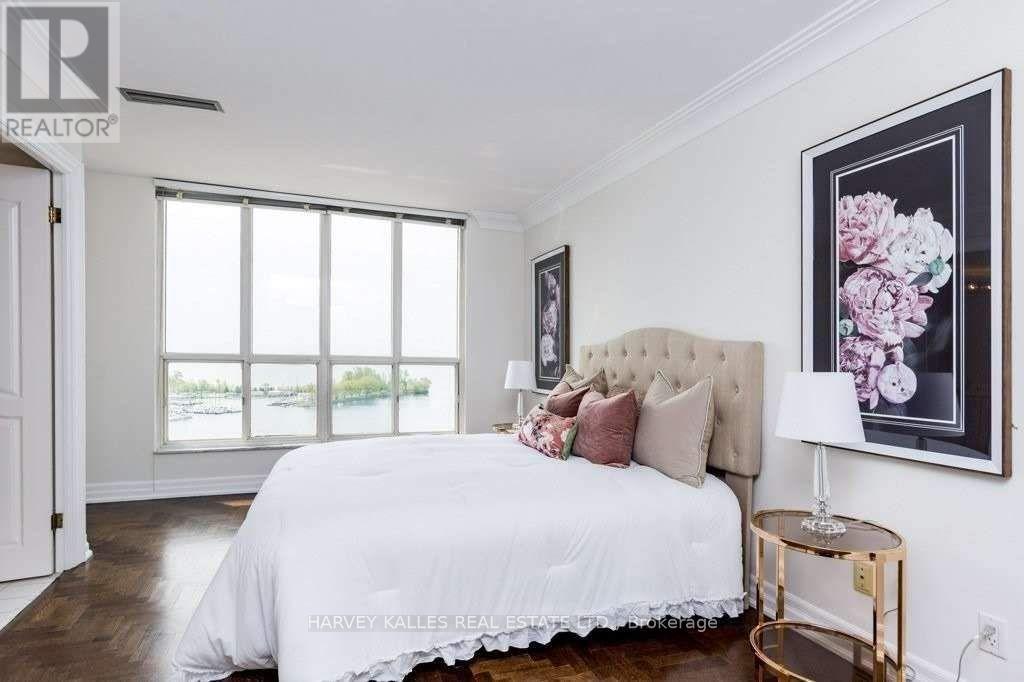 1402 - 2285 Lake Shore Boulevard W, Toronto (Mimico), Ontario  M8V 3X9 - Photo 14 - W12758278