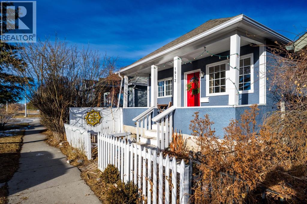 1912 8 Avenue Se, Calgary, Alberta  T2G 0N6 - Photo 2 - A2279673