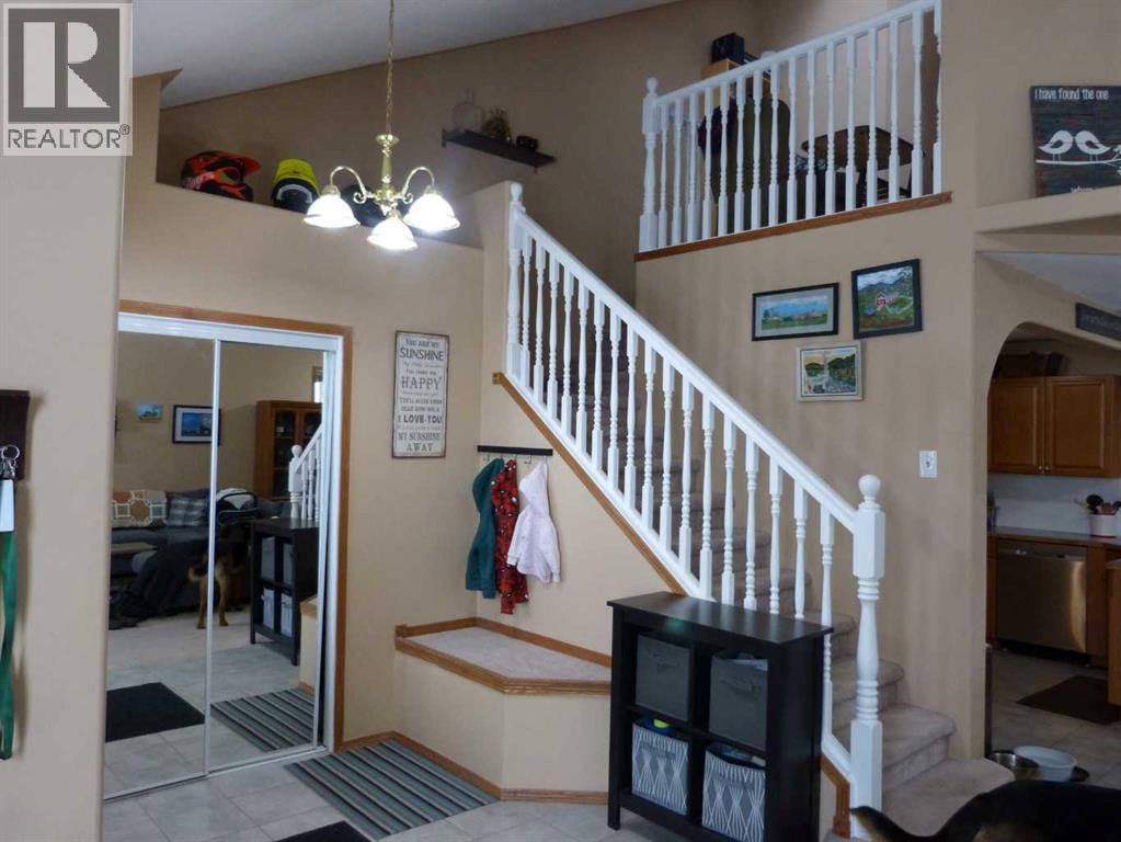 418 9 Street, Beiseker, Alberta  T0M 0G0 - Photo 3 - A2283055