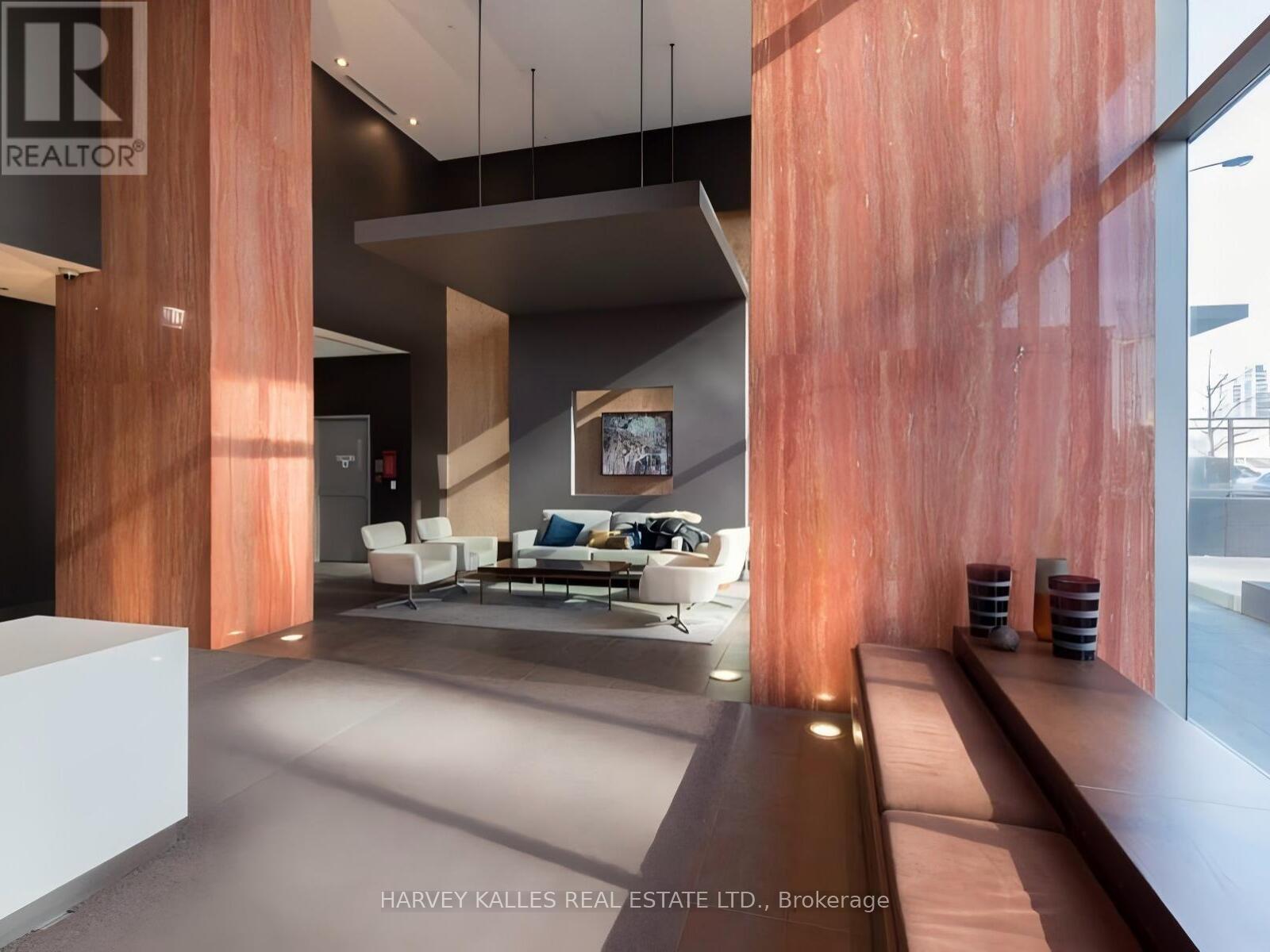 655 - 10 Capreol Court, Toronto, Ontario  M5V 4A5 - Photo 21 - C12758362