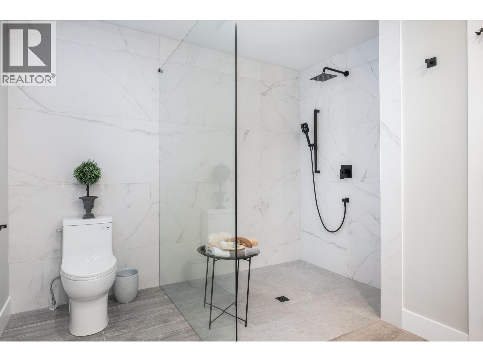 24469 Jenewein Drive, Maple Ridge, British Columbia  V2W 1H8 - Photo 31 - R3086321