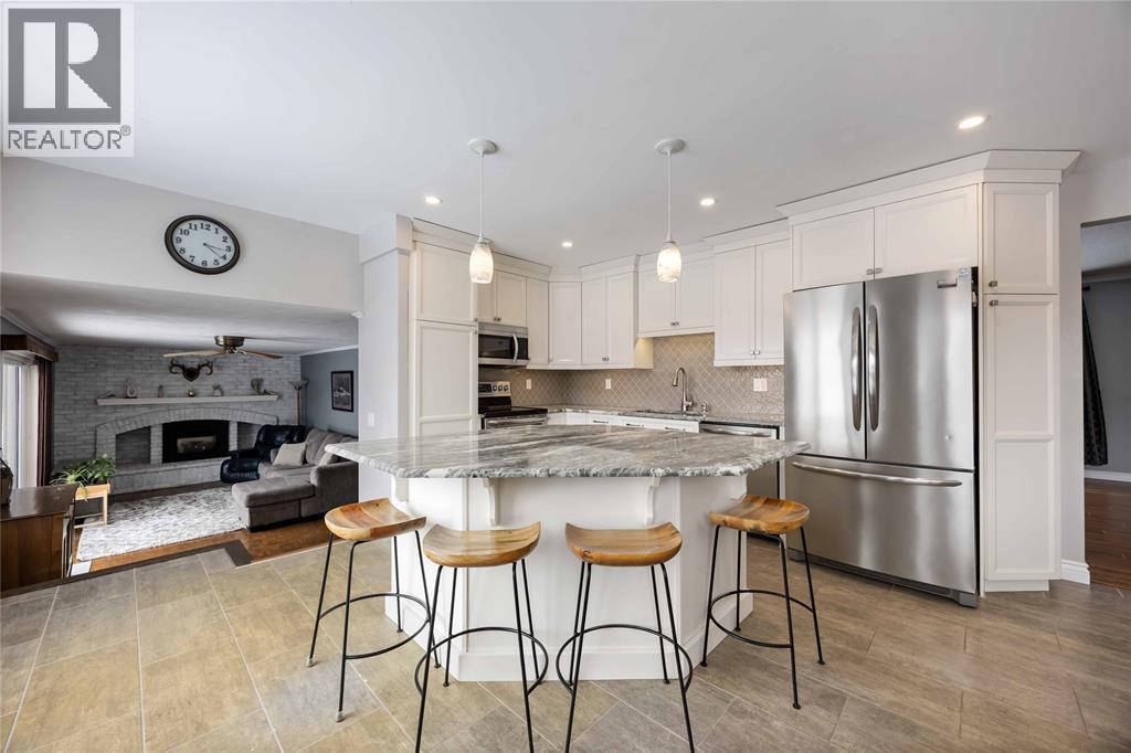 904 Allandale Drive, Sarnia, Ontario  N7S 3E4 - Photo 10 - 26002587