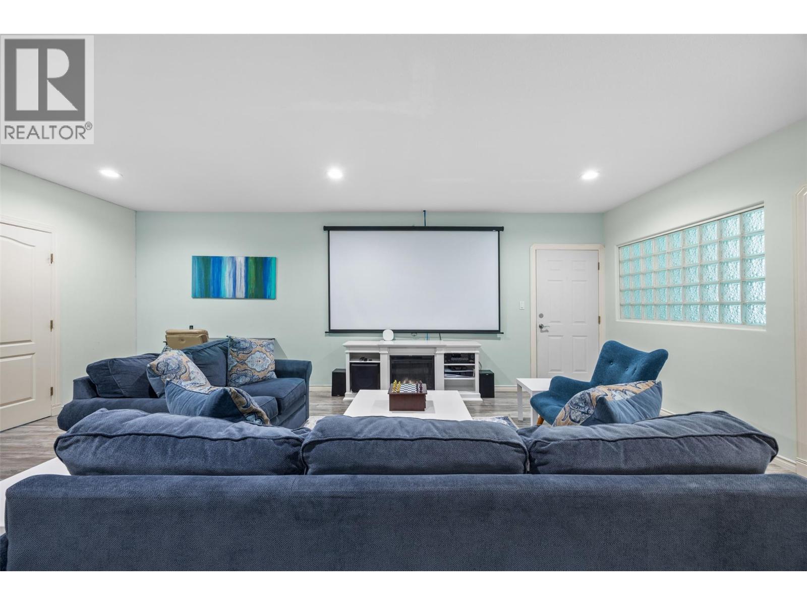 240 Heritage Boulevard, Okanagan Falls, British Columbia  V0H 1R3 - Photo 37 - 10374869