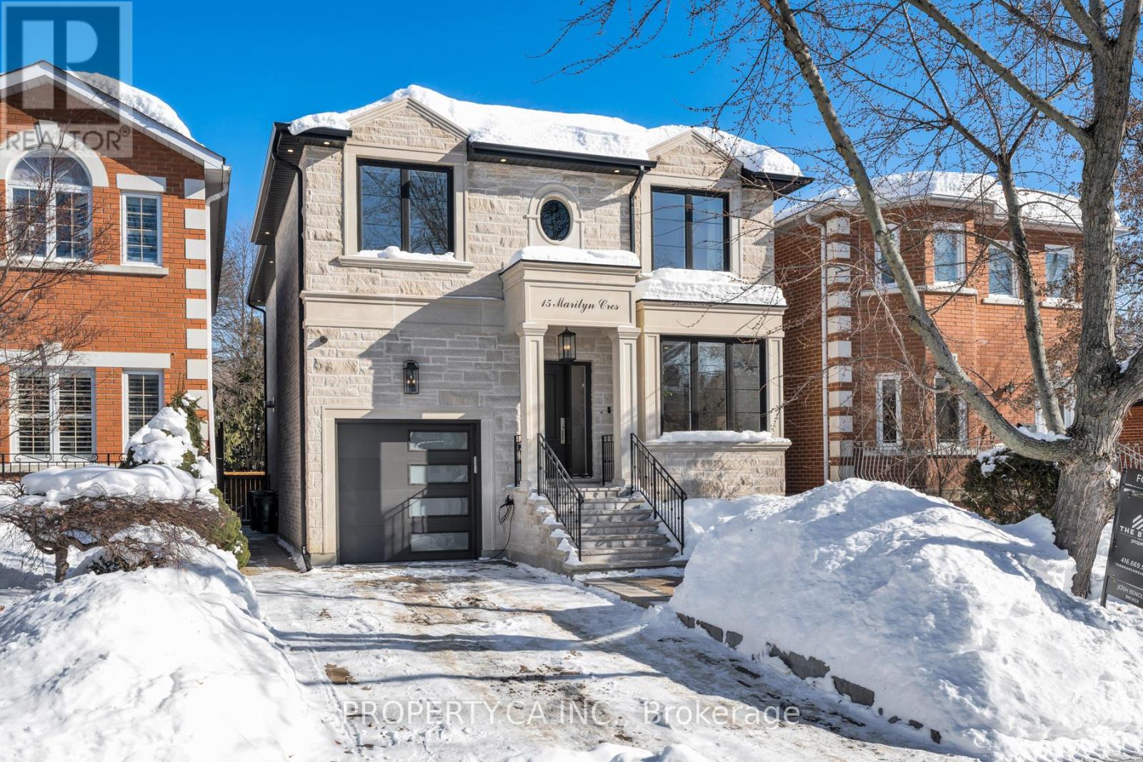 15 MARILYN CRESCENT, Toronto, Ontario