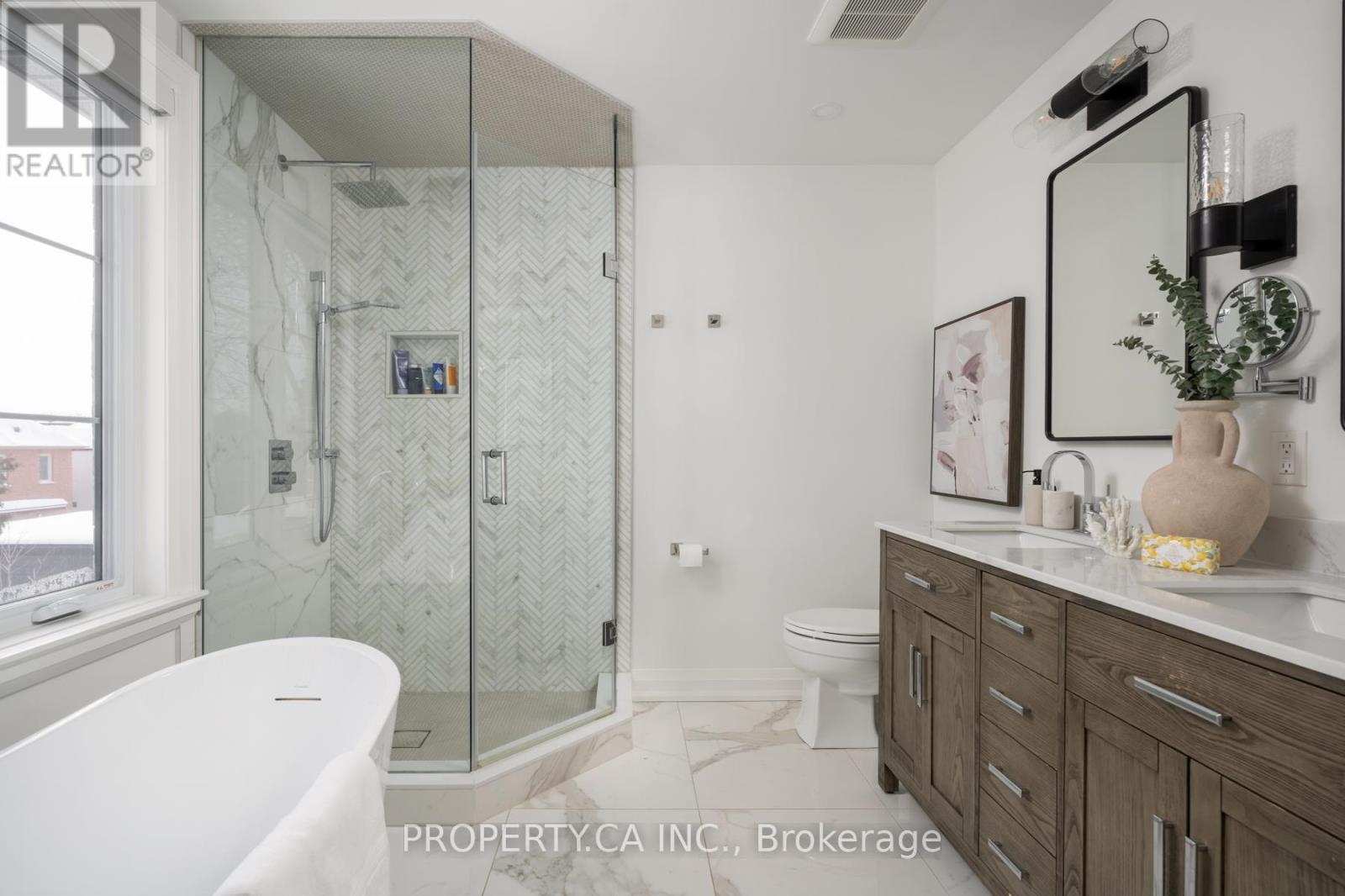 15 Marilyn Crescent, Toronto, Ontario  M4B 3C5 - Photo 22 - E12758310