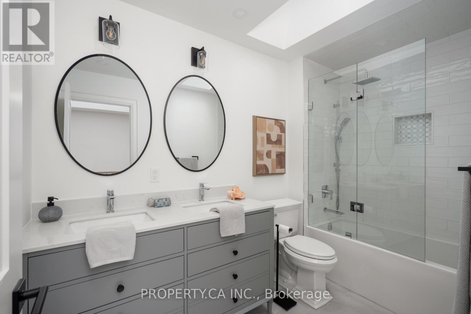 15 Marilyn Crescent, Toronto, Ontario  M4B 3C5 - Photo 24 - E12758310