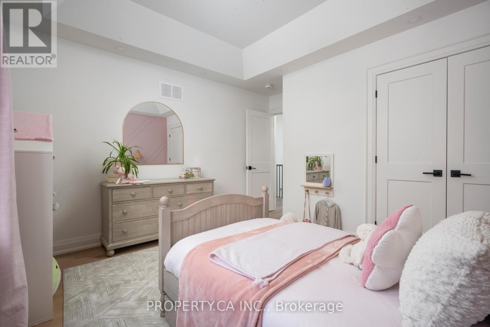 15 Marilyn Crescent, Toronto, Ontario  M4B 3C5 - Photo 27 - E12758310