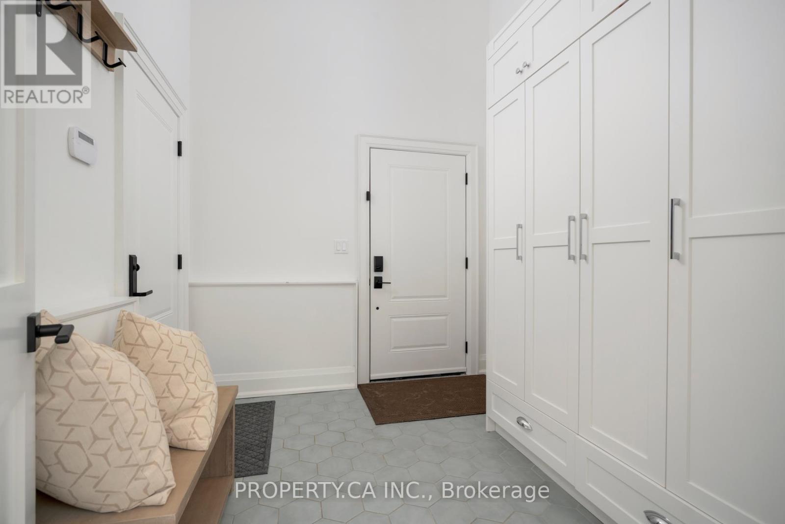 15 Marilyn Crescent, Toronto, Ontario  M4B 3C5 - Photo 32 - E12758310