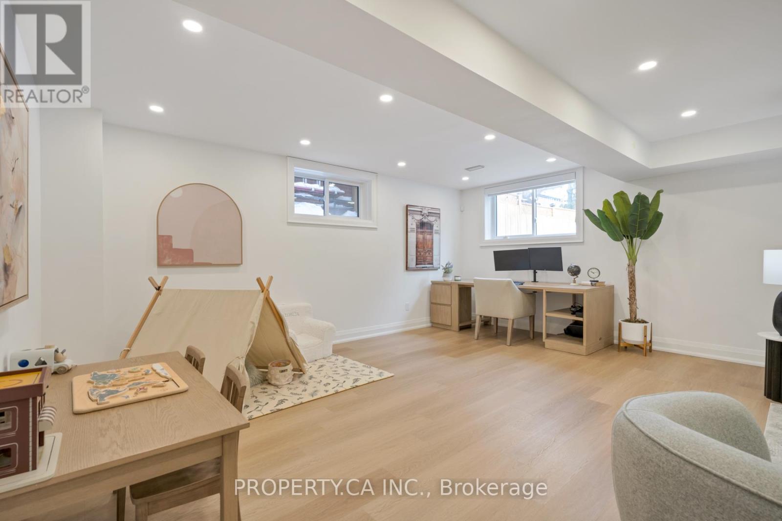 15 Marilyn Crescent, Toronto, Ontario  M4B 3C5 - Photo 37 - E12758310