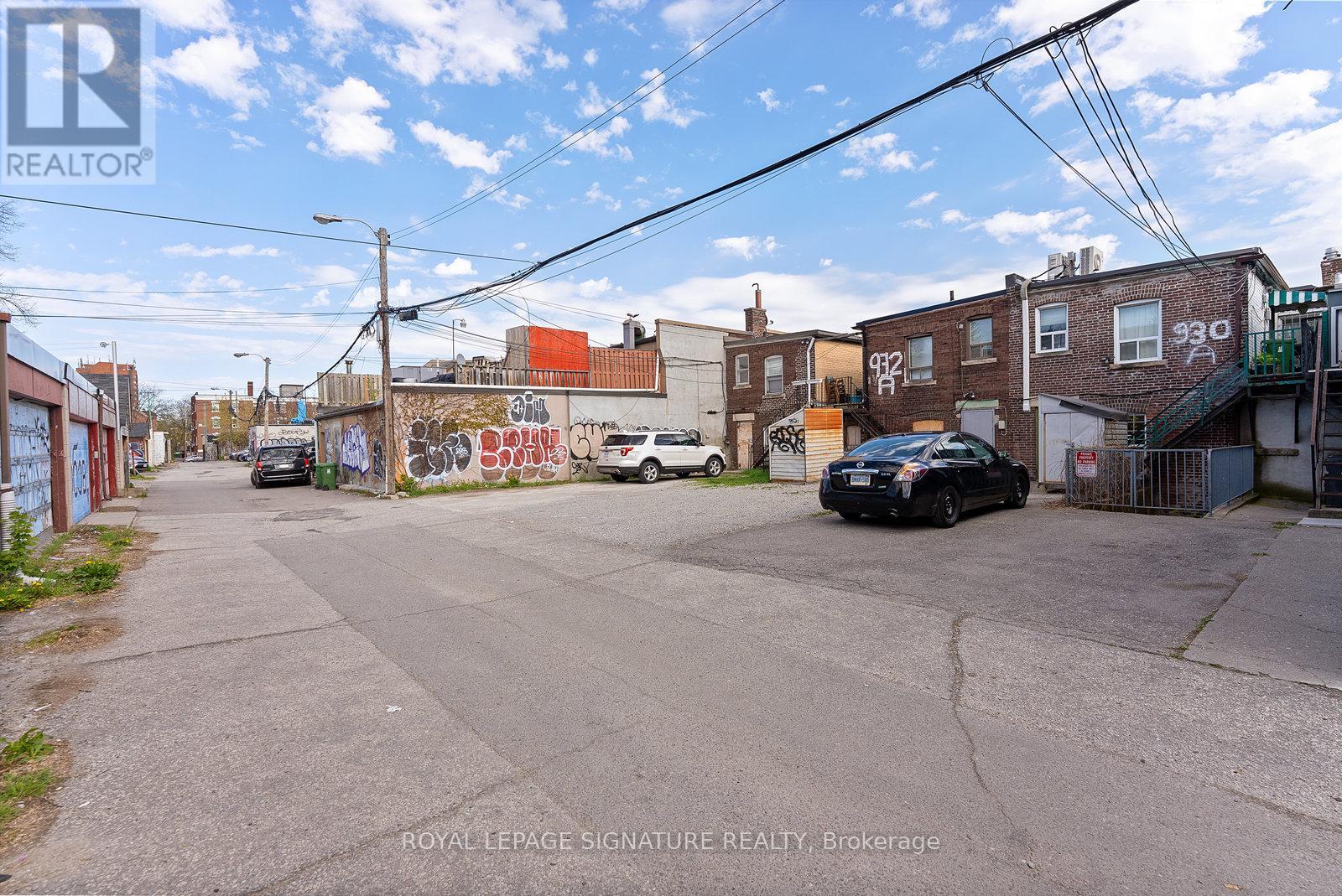 928 Danforth Avenue, Toronto, Ontario  M4J 1L9 - Photo 35 - E12758406