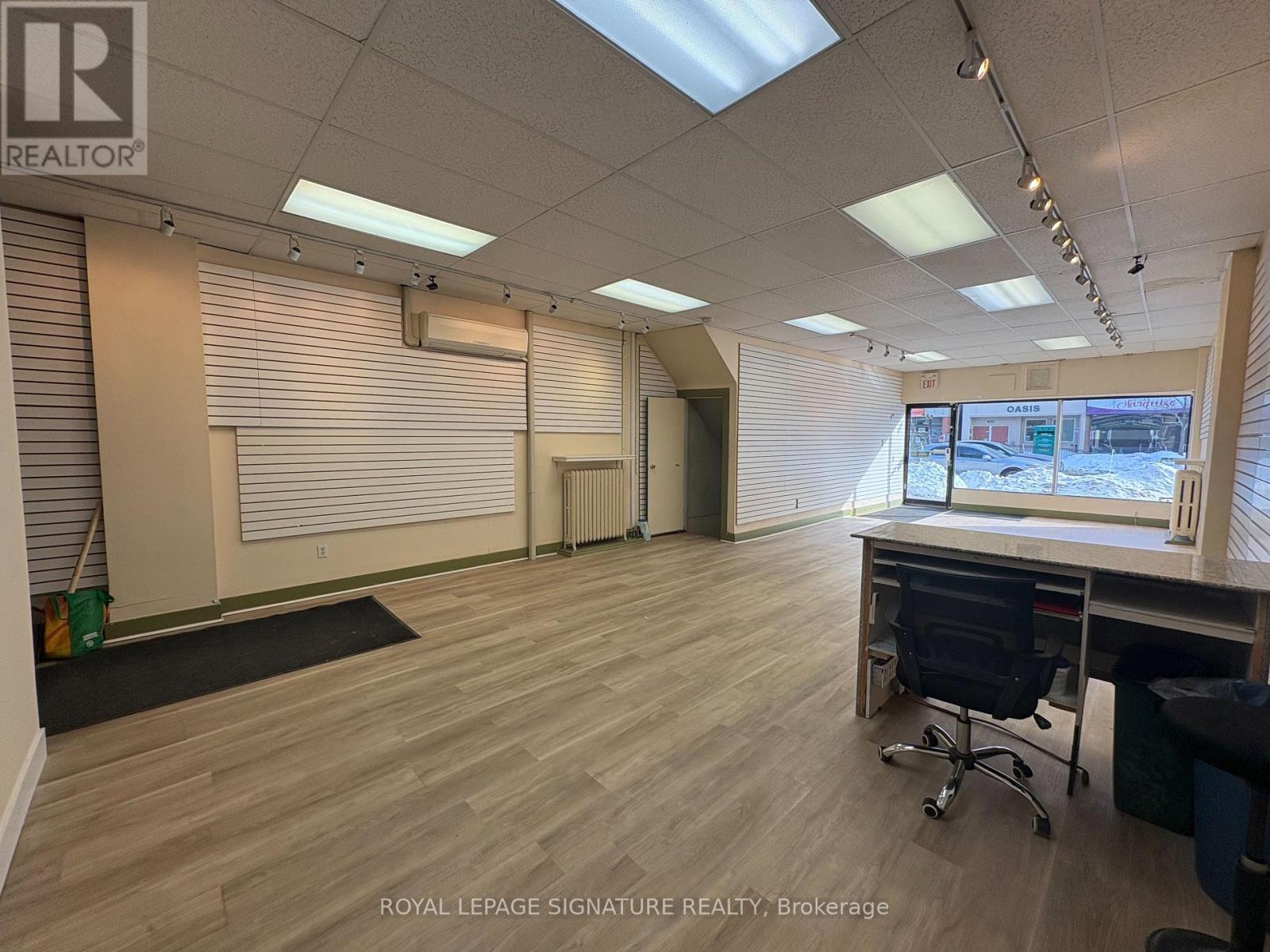 928 Danforth Avenue, Toronto, Ontario  M4J 1L9 - Photo 6 - E12758406