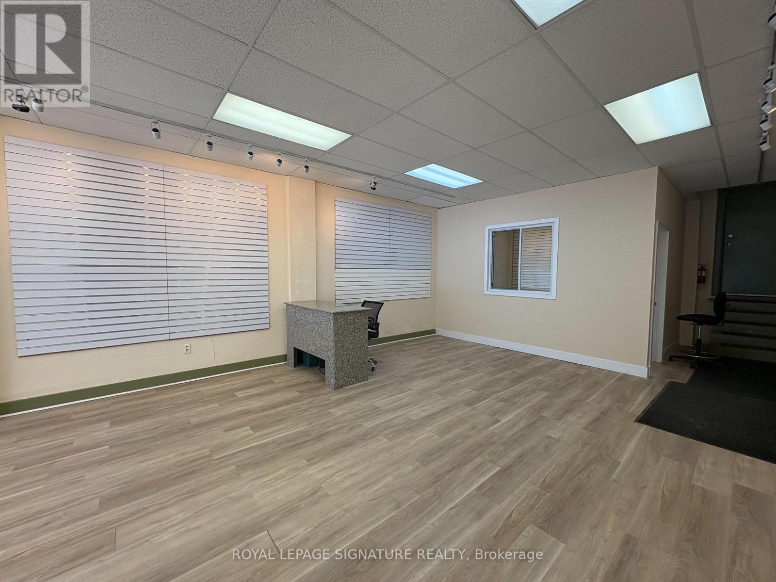 928 Danforth Avenue, Toronto, Ontario  M4J 1L9 - Photo 9 - E12758406