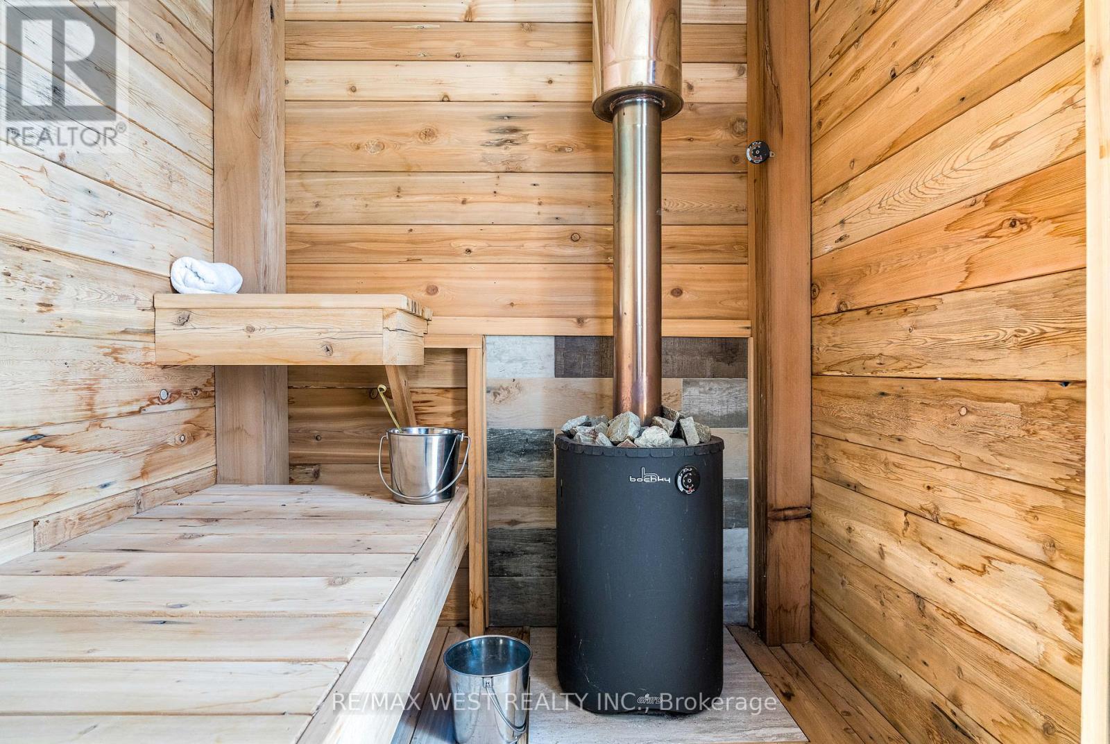 25 Edwin Street W, Meaford, Ontario  N4L 1E4 - Photo 14 - X12758098