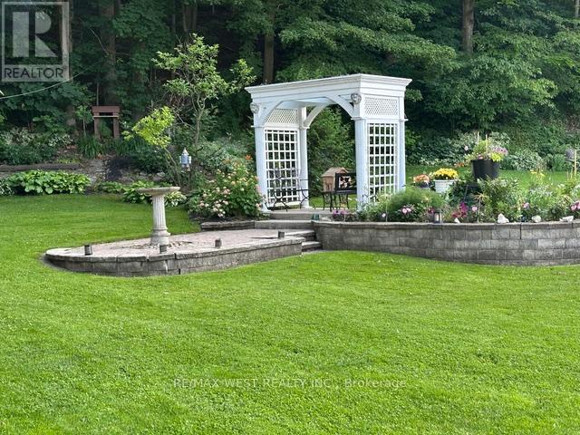 25 Edwin Street W, Meaford, Ontario  N4L 1E4 - Photo 17 - X12758098