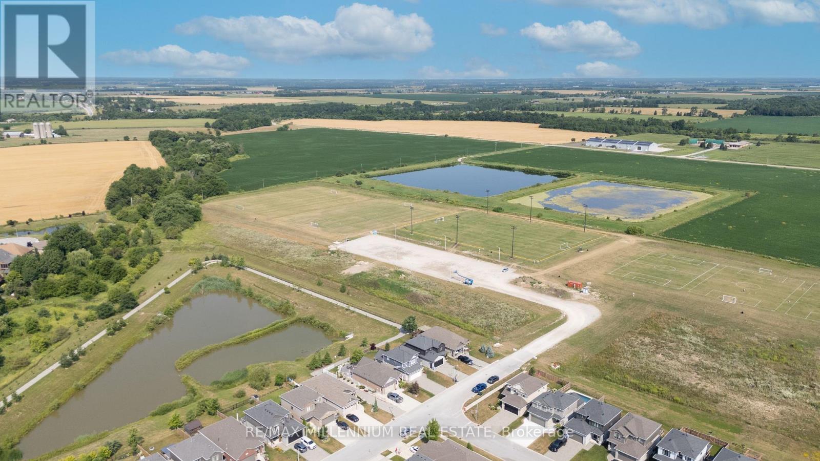 365 Beech Street, Lucan Biddulph, Ontario  N0M 2J0 - Photo 10 - X12758226