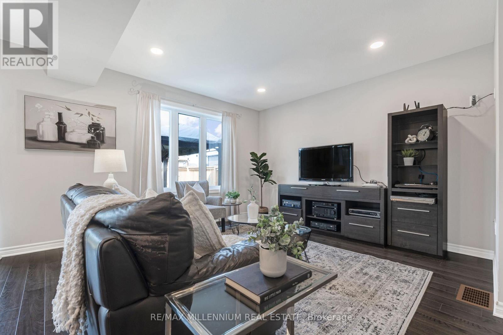 365 Beech Street, Lucan Biddulph, Ontario  N0M 2J0 - Photo 16 - X12758226