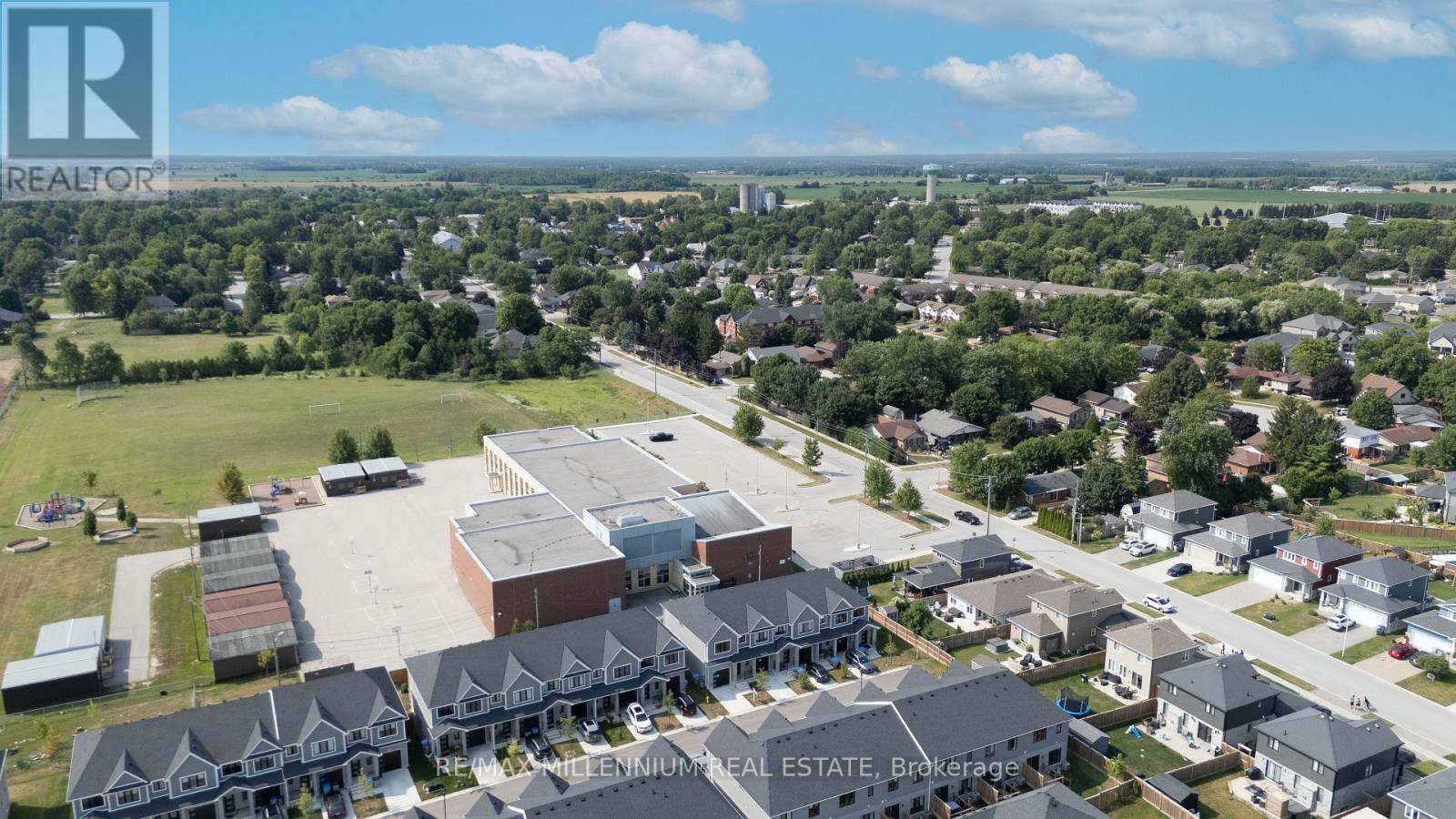 365 Beech Street, Lucan Biddulph, Ontario  N0M 2J0 - Photo 8 - X12758226