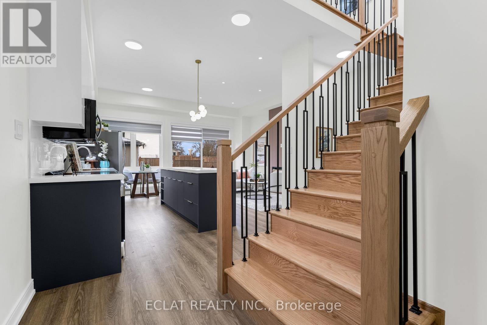 156 Mill Street, West Lincoln, Ontario  L0R 2A0 - Photo 2 - X12758236