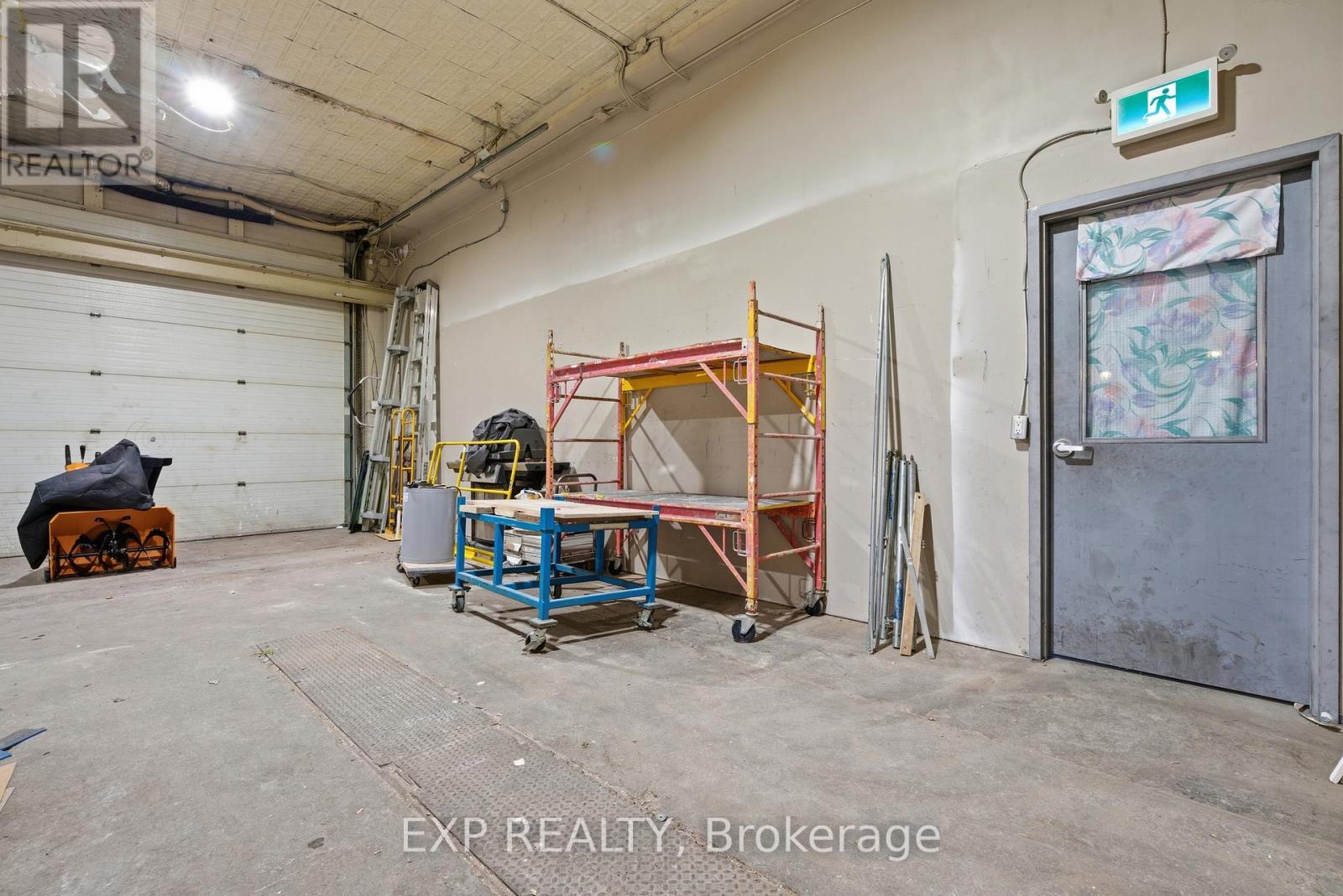 Unit 1-1 - 326 Wellington Street N, Kitchener, Ontario  N2H 5K9 - Photo 23 - X12758258