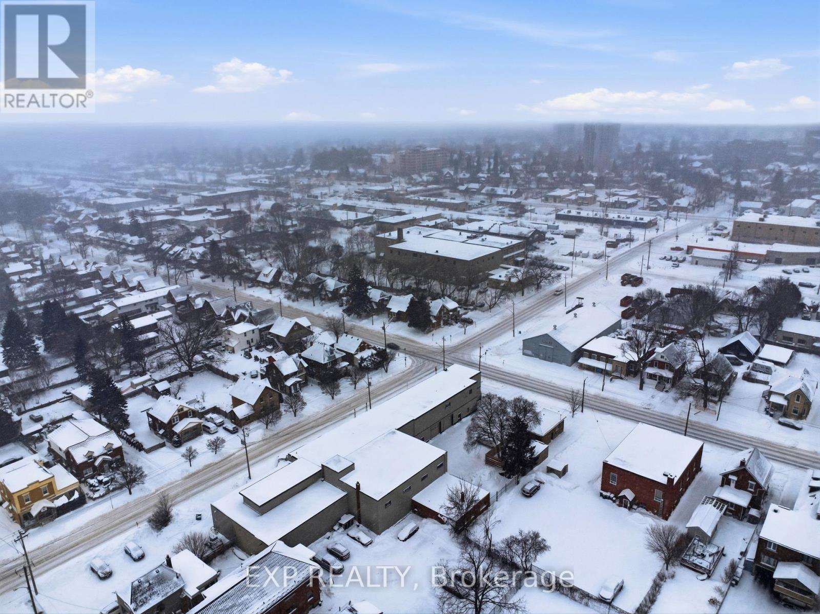 Unit 1-1 - 326 Wellington Street N, Kitchener, Ontario  N2H 5K9 - Photo 33 - X12758258