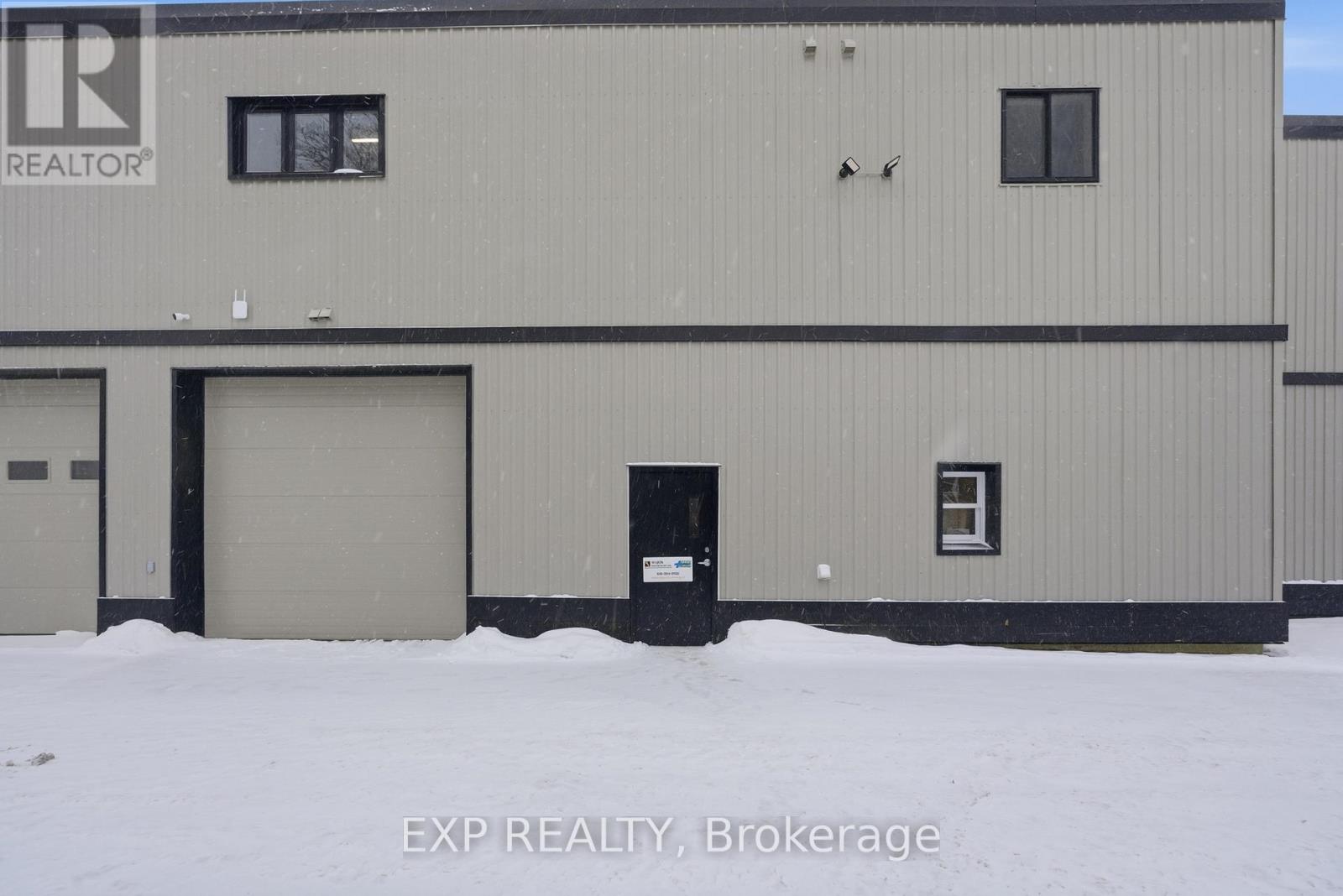 Unit 1-1 - 326 Wellington Street N, Kitchener, Ontario  N2H 5K9 - Photo 6 - X12758258