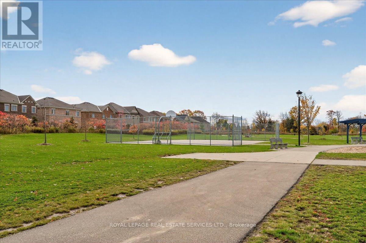 43 Kenesky Drive, Hamilton, Ontario  L8B 1Y2 - Photo 36 - X12758268