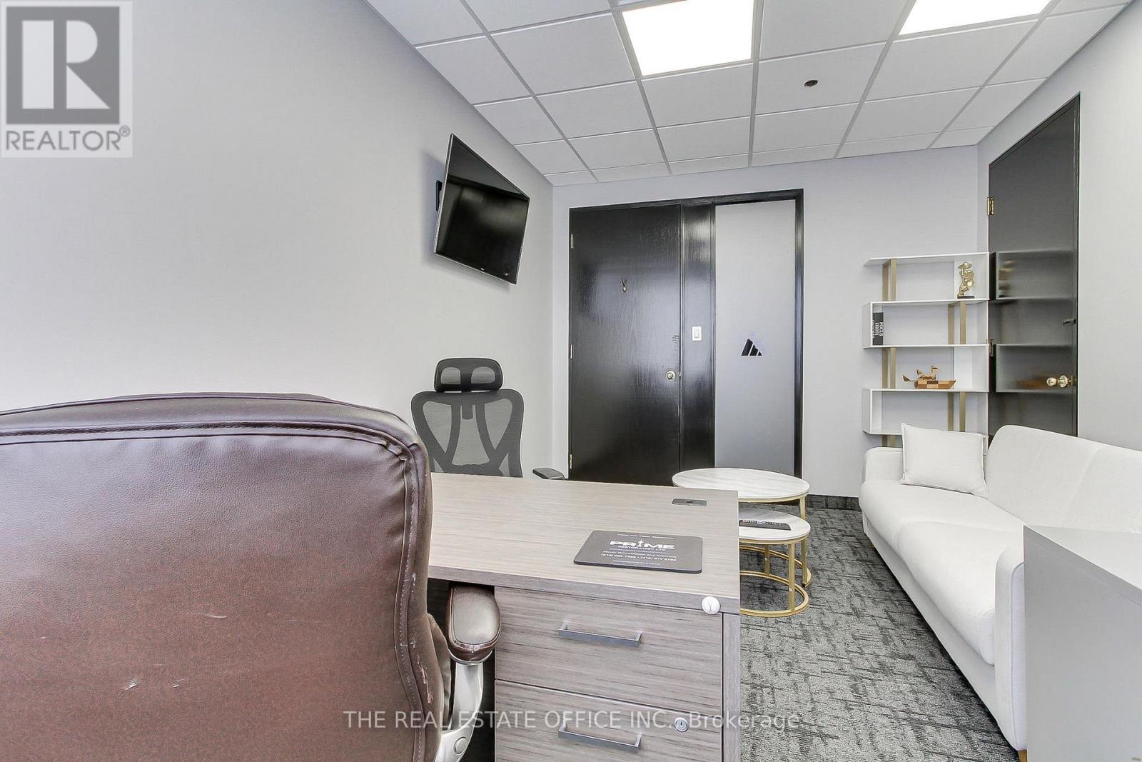 3 - 50 Casmir Court, Vaughan, Ontario  L4K 4J5 - Photo 9 - N12758296