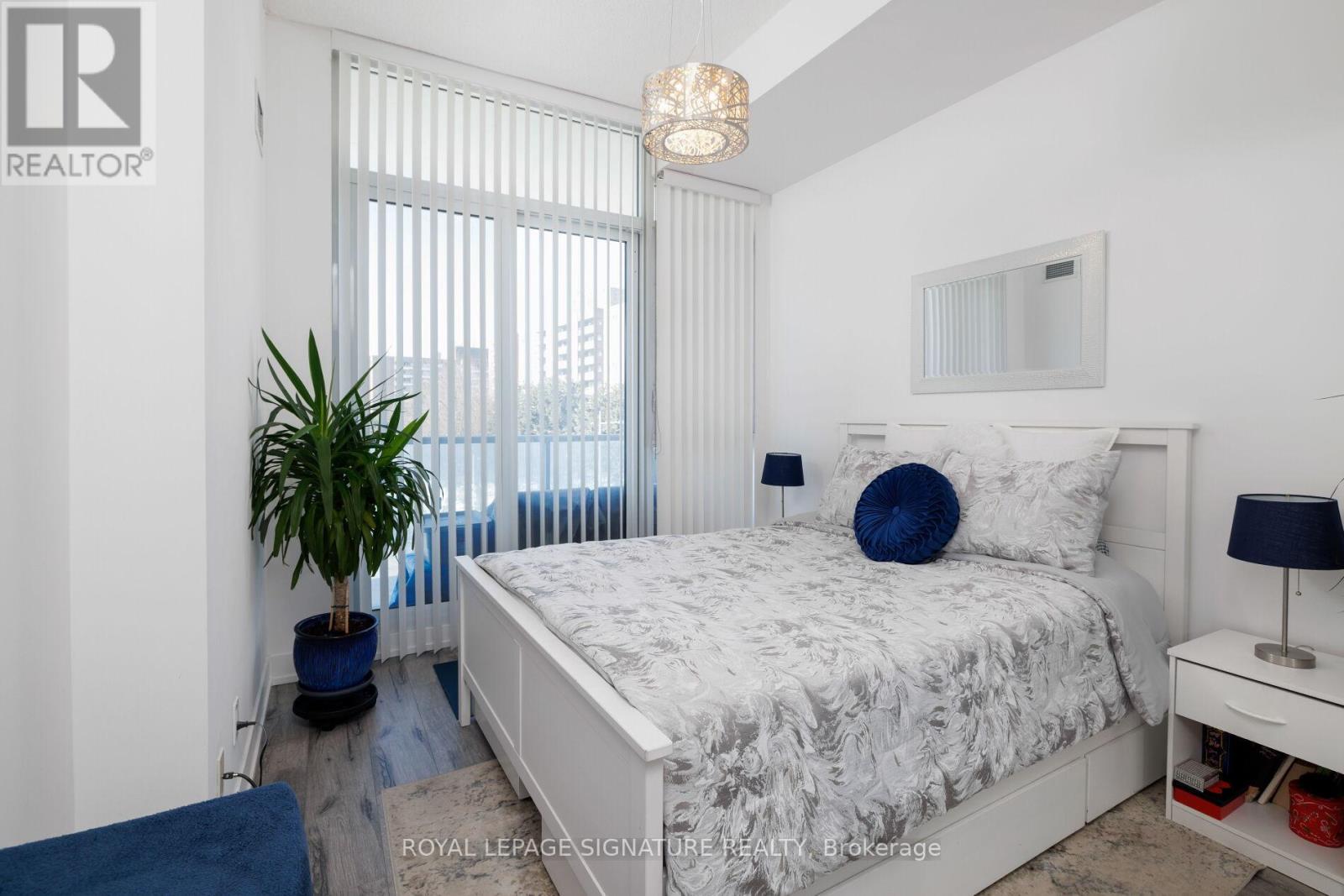 332 - 9471 Yonge Street, Richmond Hill, Ontario  L4C 0Z5 - Photo 8 - N12758316