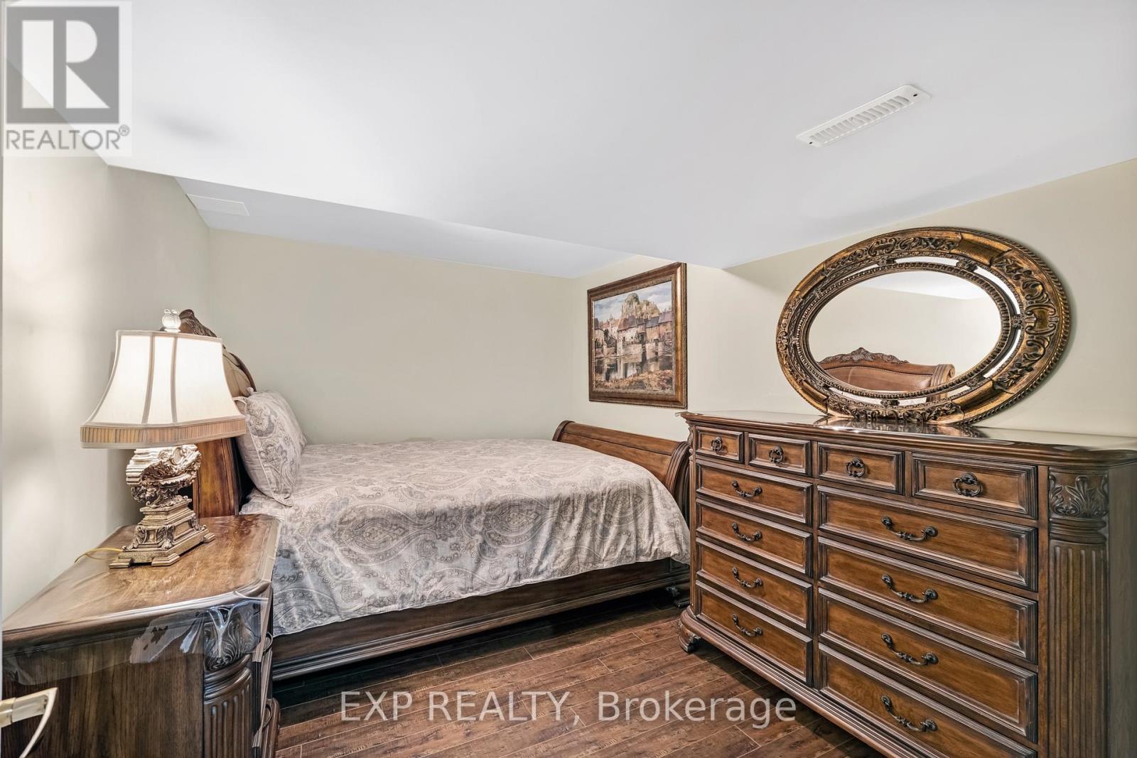 166 Worthington Avenue, Richmond Hill, Ontario  L4E 4N7 - Photo 40 - N12758388