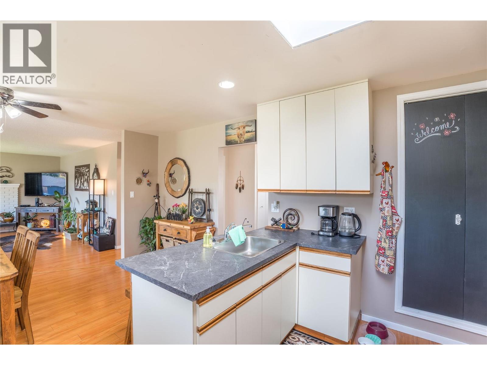 12240 Saunders Crescent, Summerland, British Columbia  V0H 1Z0 - Photo 12 - 10374947