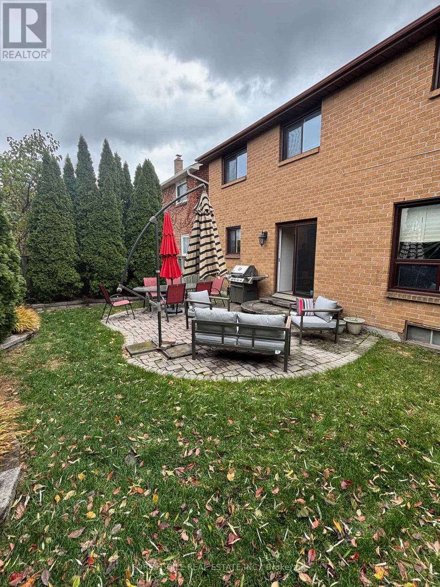 12 Felicia Court, Vaughan, Ontario  L4J 5K6 - Photo 45 - N12757828