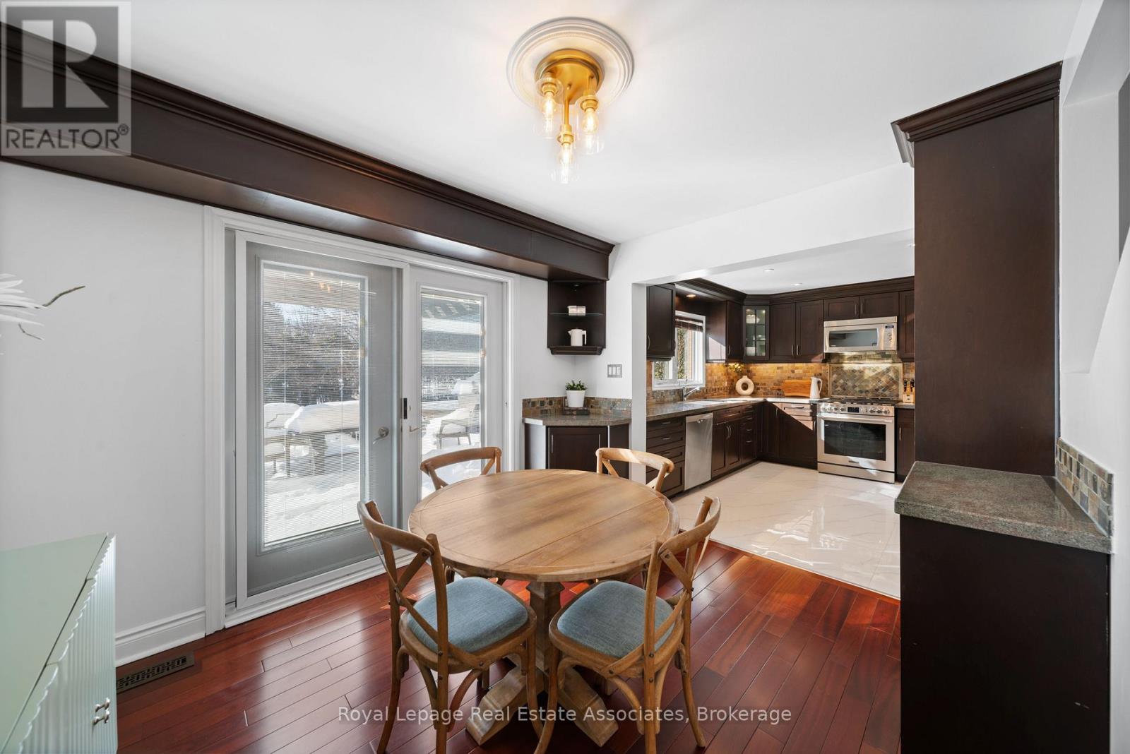 1550 Woodeden Drive, Mississauga, Ontario  L5H 2V3 - Photo 14 - W12758342