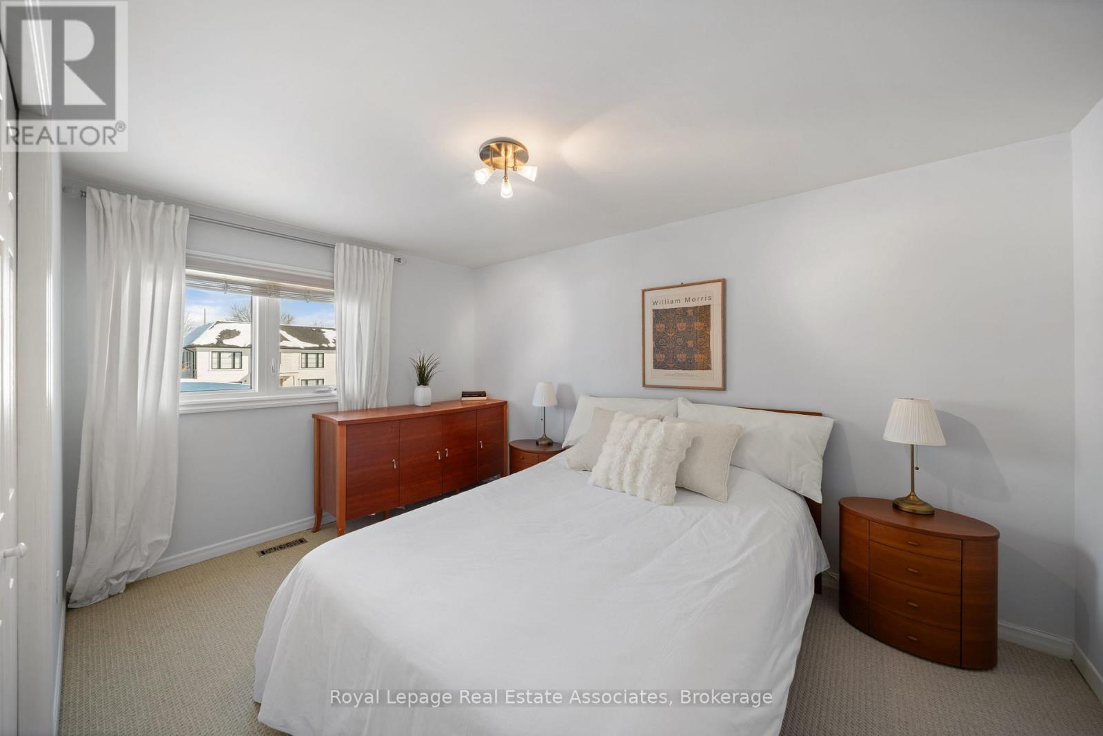 1550 Woodeden Drive, Mississauga, Ontario  L5H 2V3 - Photo 22 - W12758342