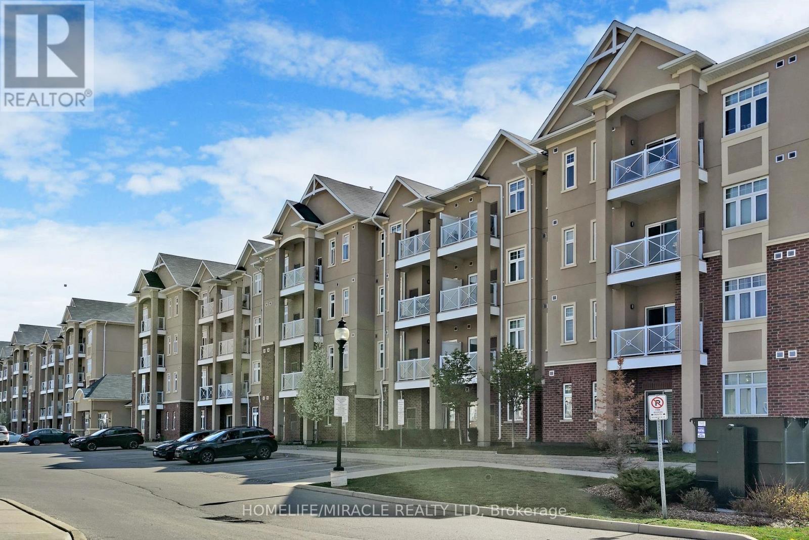 402 - 1370 Costigan Road, Milton, Ontario  L9T 0Y7 - Photo 3 - W12758368