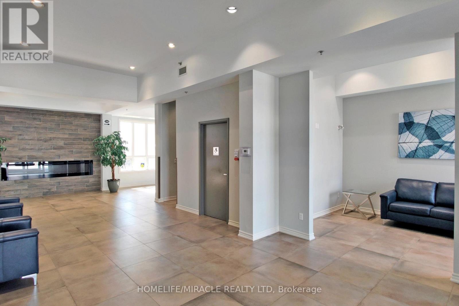 402 - 1370 Costigan Road, Milton, Ontario  L9T 0Y7 - Photo 6 - W12758368