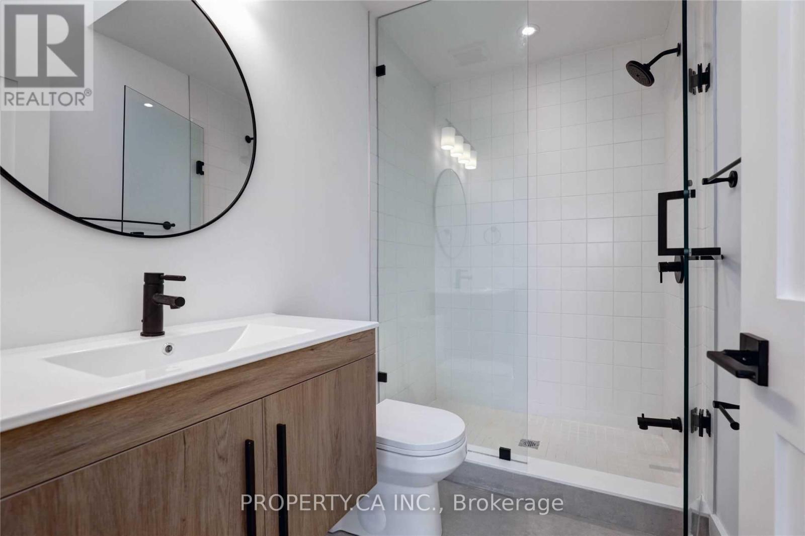 Laneway - 53 Eversfield Road, Toronto, Ontario  M6E 1T8 - Photo 18 - W12758374