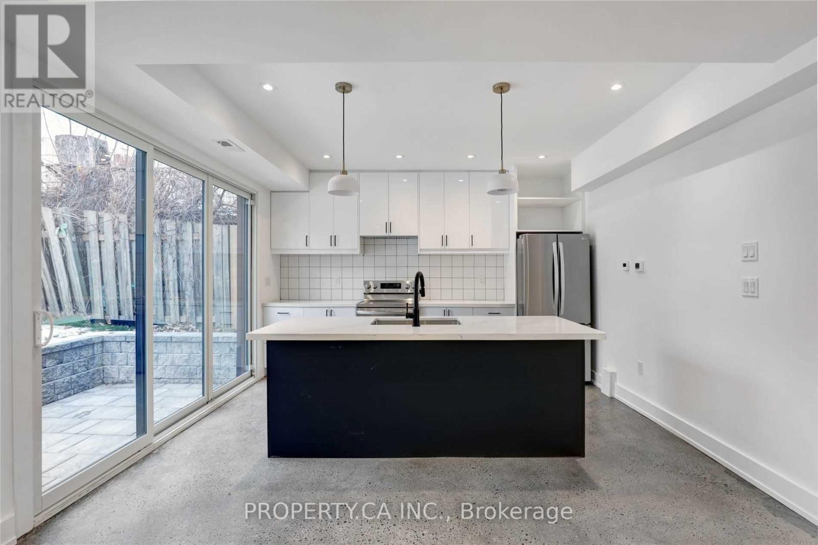 Laneway - 53 Eversfield Road, Toronto, Ontario  M6E 1T8 - Photo 4 - W12758374