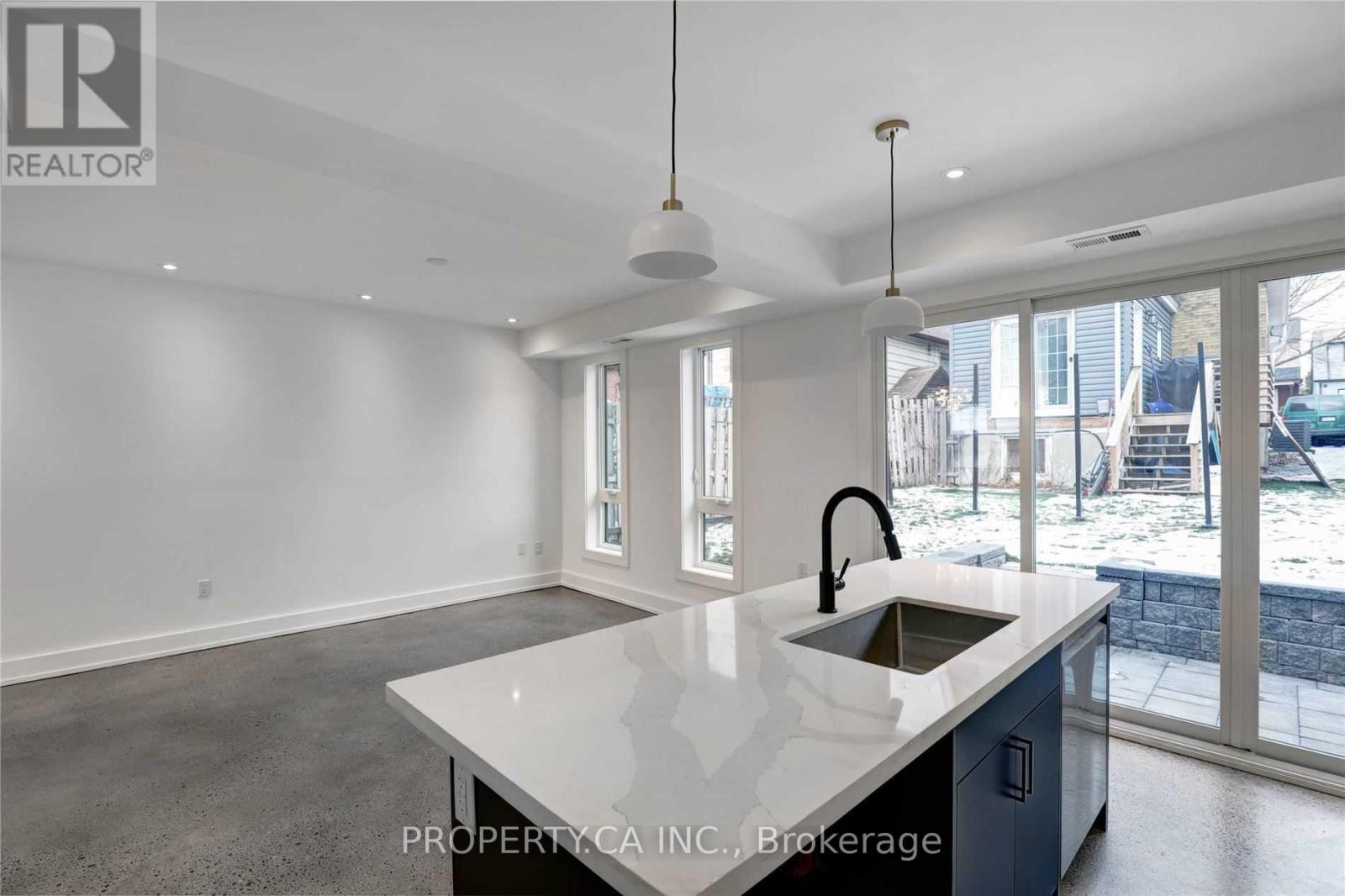 Laneway - 53 Eversfield Road, Toronto, Ontario  M6E 1T8 - Photo 6 - W12758374