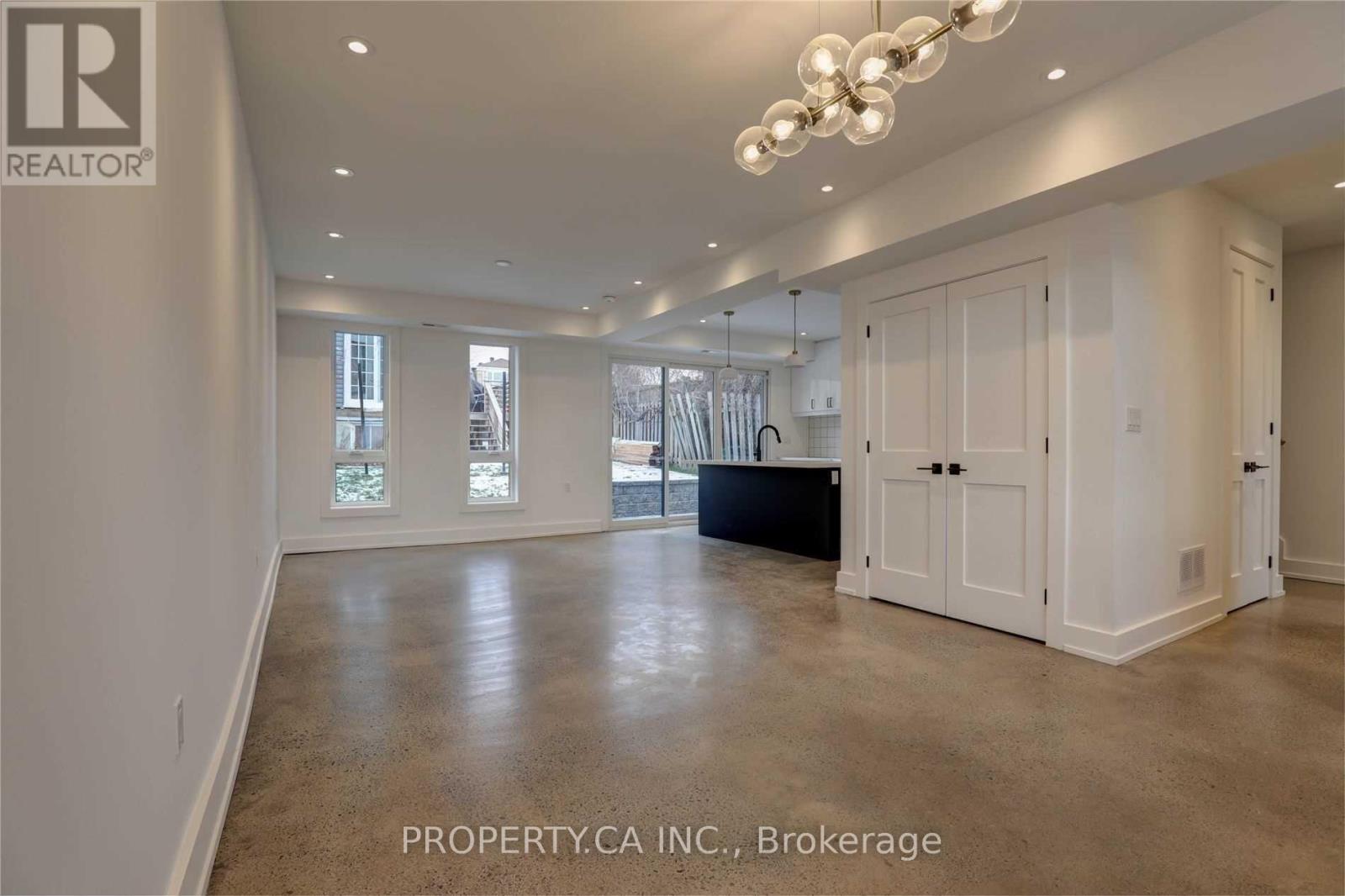 Laneway - 53 Eversfield Road, Toronto, Ontario  M6E 1T8 - Photo 9 - W12758374