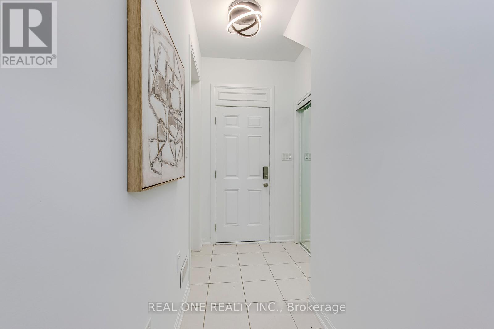 99 Grovewood Common, Oakville, Ontario  L6H 0X4 - Photo 10 - W12758376