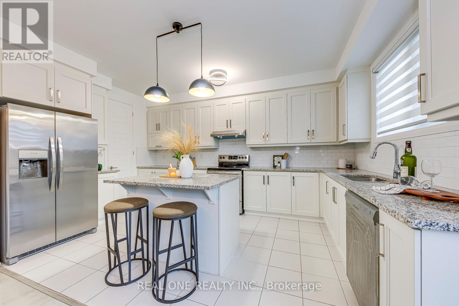 99 Grovewood Common, Oakville, Ontario  L6H 0X4 - Photo 15 - W12758376