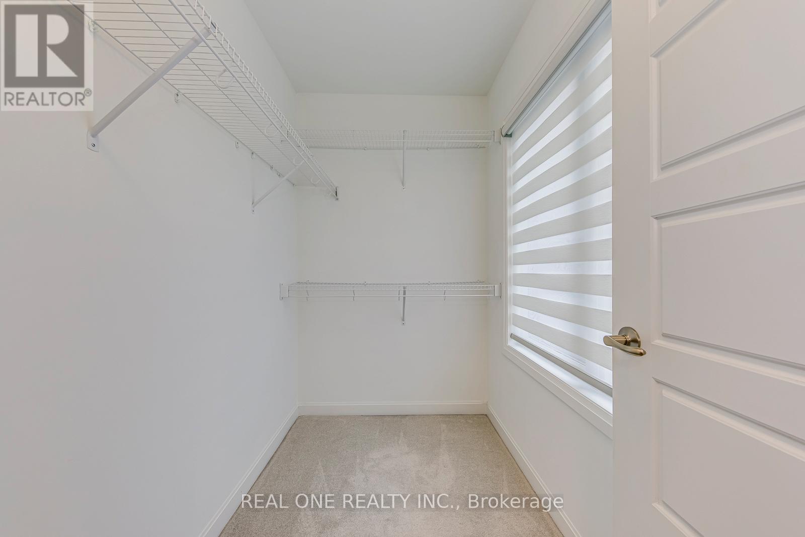 99 Grovewood Common, Oakville, Ontario  L6H 0X4 - Photo 37 - W12758376