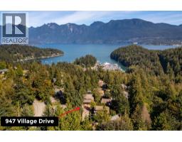947 VILLAGE DRIVE, Bowen Island, British Columbia