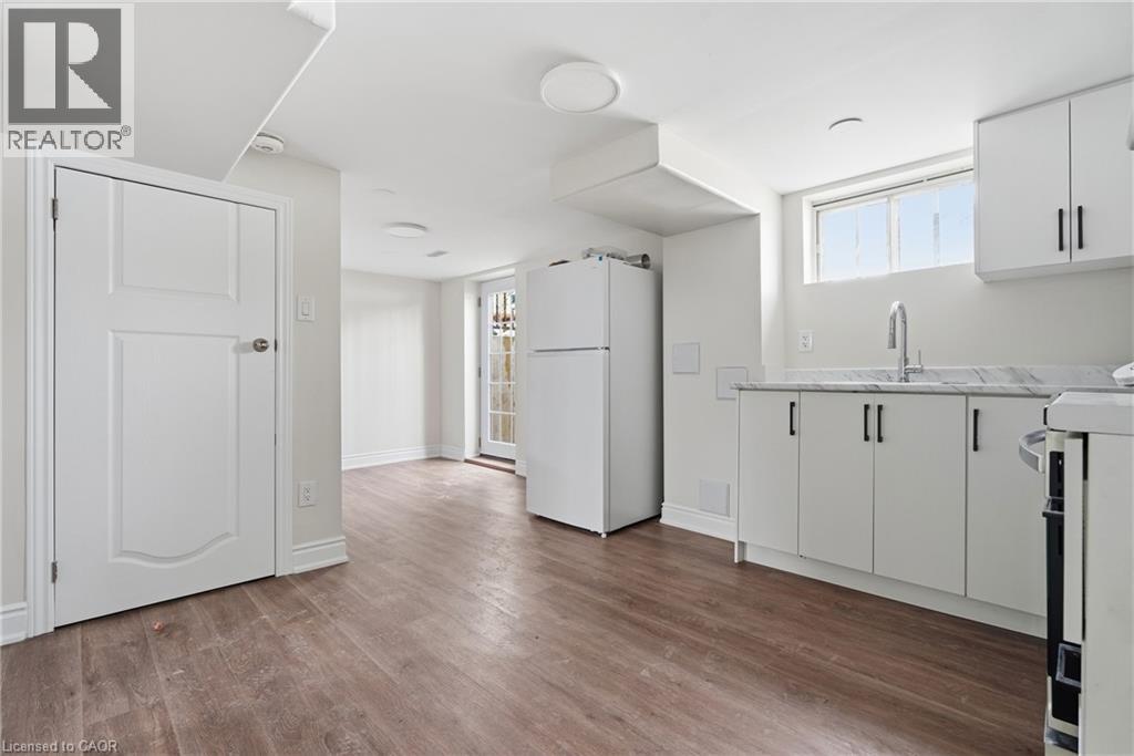 13 Ridgewood Avenue, Guelph, Ontario  N1H 6C3 - Photo 32 - 40801740